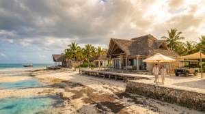 Как пережить сезон дождей на Занзибаре: лайфхаки по жилью, транспорту и здоровью